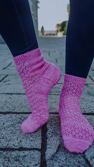 Sagebrush Socks - Knitting Pattern