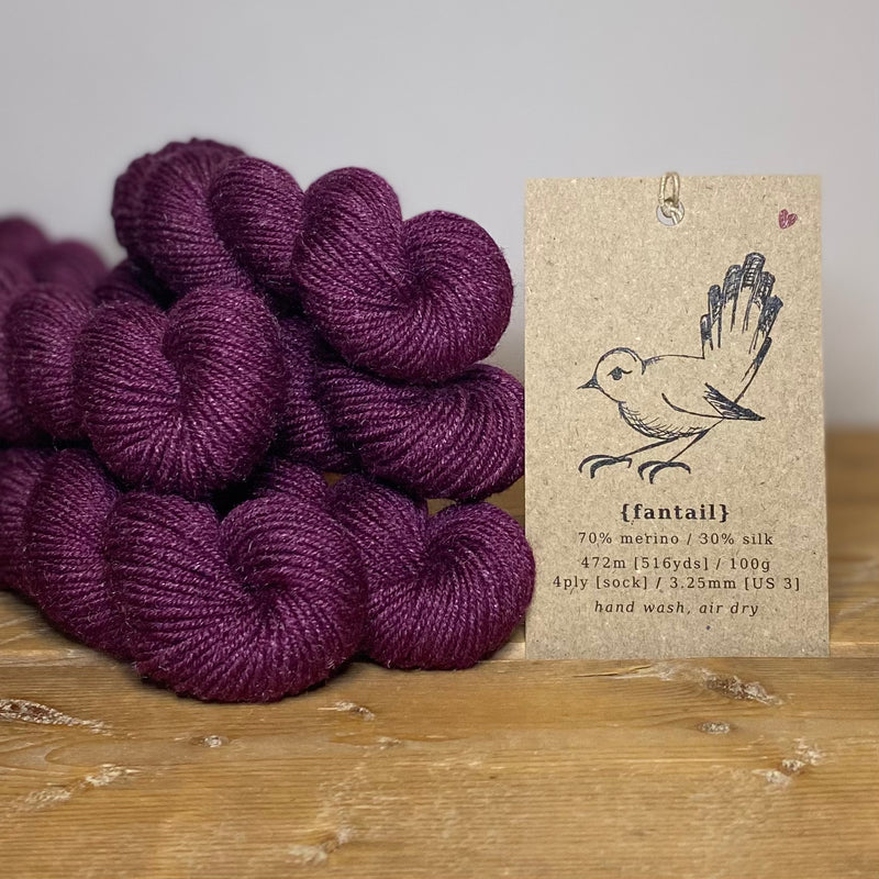 Flax Lily Mini Skein - Fantail